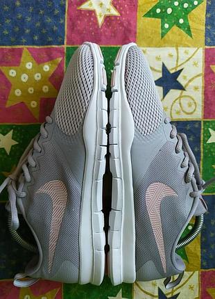 Кросівки nike flex essential tr.