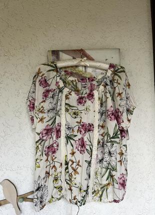 Блуза цветка легкая