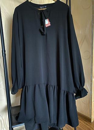 Сукня чорна