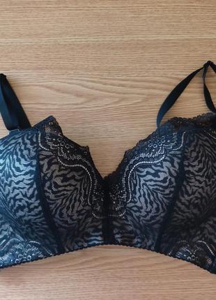 Бюстгальер на паралоні