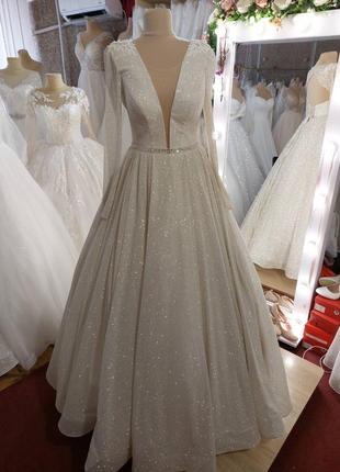 Весільна сукня/свадебное платье4 фото