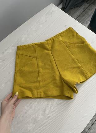 Шорті від zara