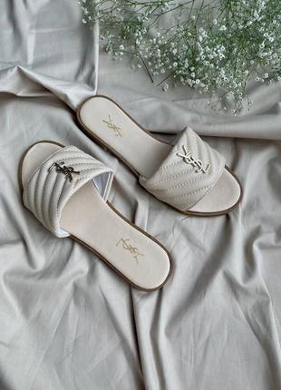 Шльопанці в стилі yves saint lourent9 фото