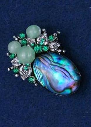 Брошь акцент стразы кабон халикос с бусинами и стразами серебристый металл