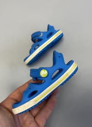 Босоніжки, сандалі crocs c4