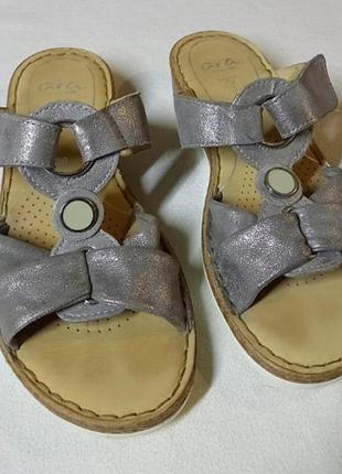 Жіночі шльопанці (м'яка шкіра, німеччина)