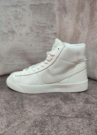 Женские кроссовки nike blazer mid 77 full white(рефлективный логотип)6 фото