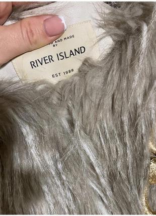 Шикарная жилетка river island5 фото