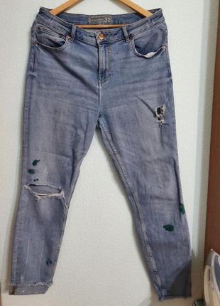Стильный рванные джинсы amisu
