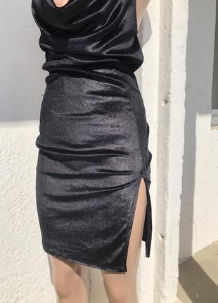 Плаття комбінація міні сукня комбінація міні велюрове з розрізом на нозі3 фото