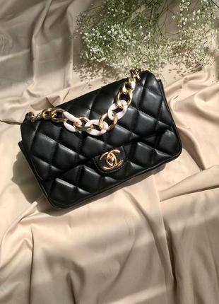 Розкішна чорна сумочка в стилі chanel black/gold/beige chain брендовий чорна сумка в стилі шанель2 фото
