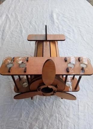 Мини-бар самолет с рюмками