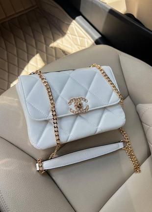 Розкішна брендова сумочка в стилі шанель chanel 25 white біла брендовая шикарная женская сумка белая из мягкой кожи