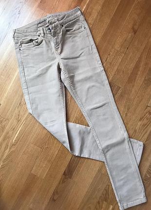 Джинсы бежевые skinny m&s