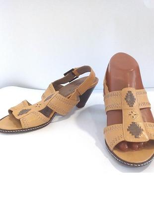 Стильные кожаные босоножки от бренда hotter, р.38 код s0850