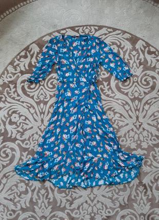 Шикарне плаття на запах dunnes