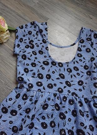 Красивое голубое платье в цветы фактурной ткани р.s/m2 фото