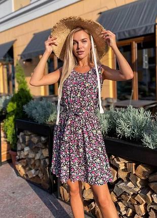 Миле плаття в квіточку, сарафан