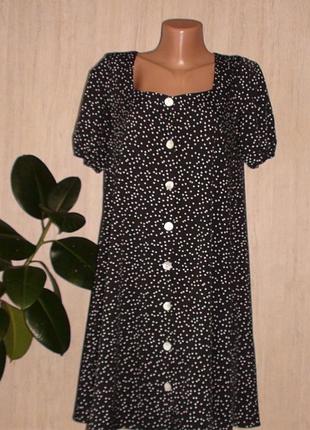 Легка сукня qed london вільного крою