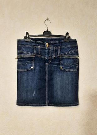 Stradivarius фбрендова спідниця жіноча карго джинсова з кишенями міні синя позаду клин