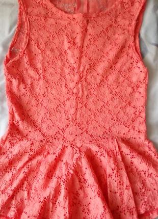 Жіноча блузка ажурна з басками в складочку