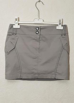 Стильная мини юбка серая прямая с карманами широкий пояс женская2 фото