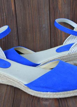 Босоніжки kaleidoscope зроблені в іспанії 40р сандалі