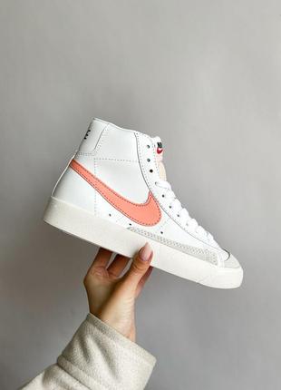 Nike blazer 77 vintage orange трендові високі кросівки найк блейзер білі помаранчеві коралові високі брендові кросівки білі помаранчеві коралові10 фото
