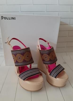 Босоніжки на платформі pollini, 38,5 розмір