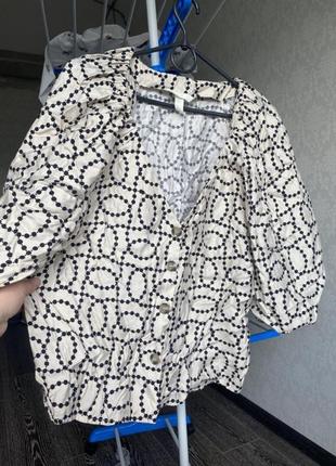 Блуза з об'ємними рукавами1 фото
