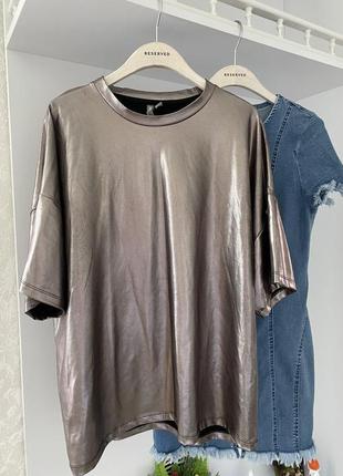 Футболка з напиленням oversize asos