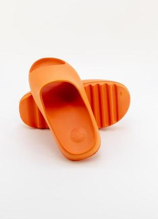 Тапки тапочки yeezy fwd slide шлепки3 фото