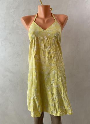 Жовта сукня до літа