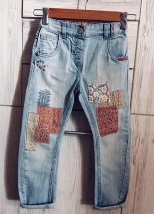 Крутые джинсы бойфренды с латками в стиле пэчворк patchwork jeans next.