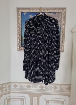 Нова блузка