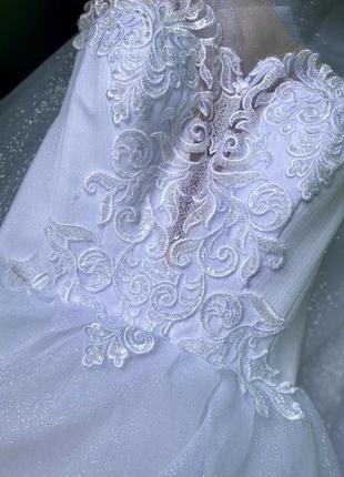 Шикарное свадебное платье королевы1 фото
