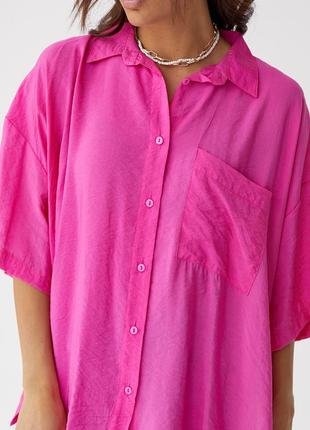 Женская рубашка в стиле oversize с распорками фуксия1 фото