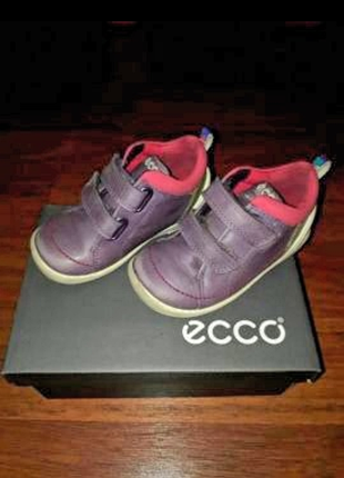 Ecco ботиночки 3
