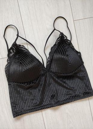 Класнюючий топ