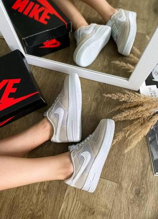 Nike air force 1 grey beige жіночі кросівки найк форс сірі бежеві крутые женские замшевые кроссовки беж серые9 фото