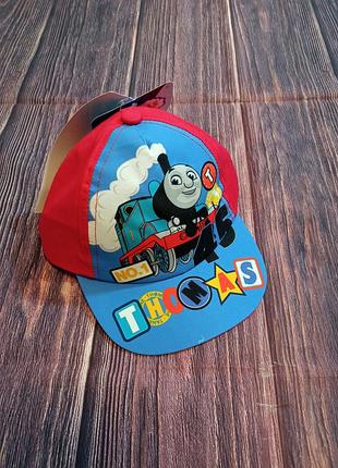 Яскраві кепки на об'єм голови 48.