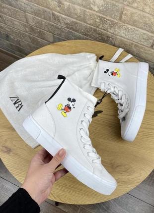 Кеди zara