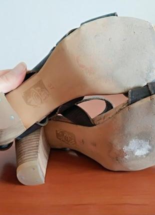 Женские кожаные босоножки на узкую ногу mexx голландия оригинал9 фото