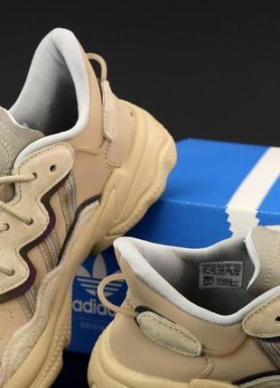 Жіночі кросівки adidas ozweego beige 378 фото