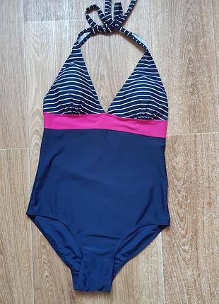 Відрядний купальник.