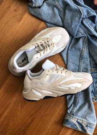 Adidas yeezy boost 700 white3 фото