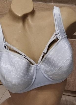 Бюстгальтер 75 е,34e