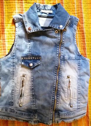 Жилет джинс. miss sexy p 42-44.