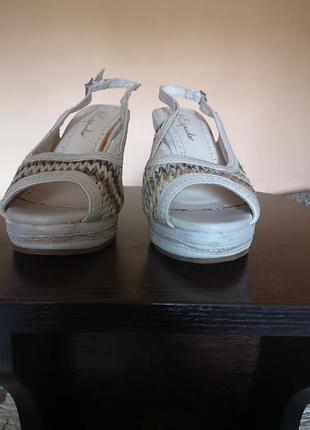 Босоножки женские eepauder