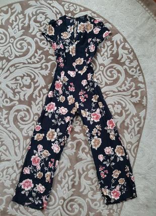 Легкий комбинезон ромпер в цвети missguided